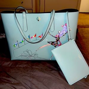Hard to find kate spade Rockefeller Center ice-skating tote bag. FREE SHIPPING